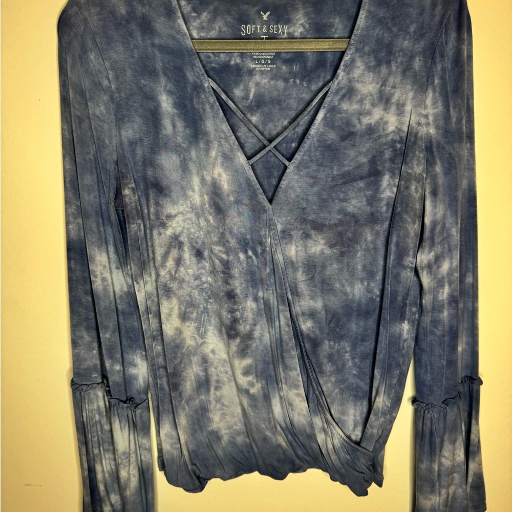 American Eagle Outfitters Soft & Sexy Blue Tie-Dye Blouse
